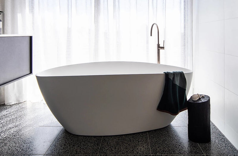 Adp Tranquil Bathtub Gloss White 1570x700