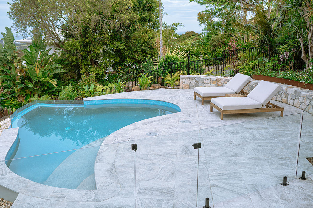 600x600x20mm Travara Rustic Grey Paver - Grip Finish [0.72m2]