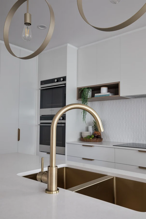 Meir Round Kitchen Mixer Tap, Tiger Bronze